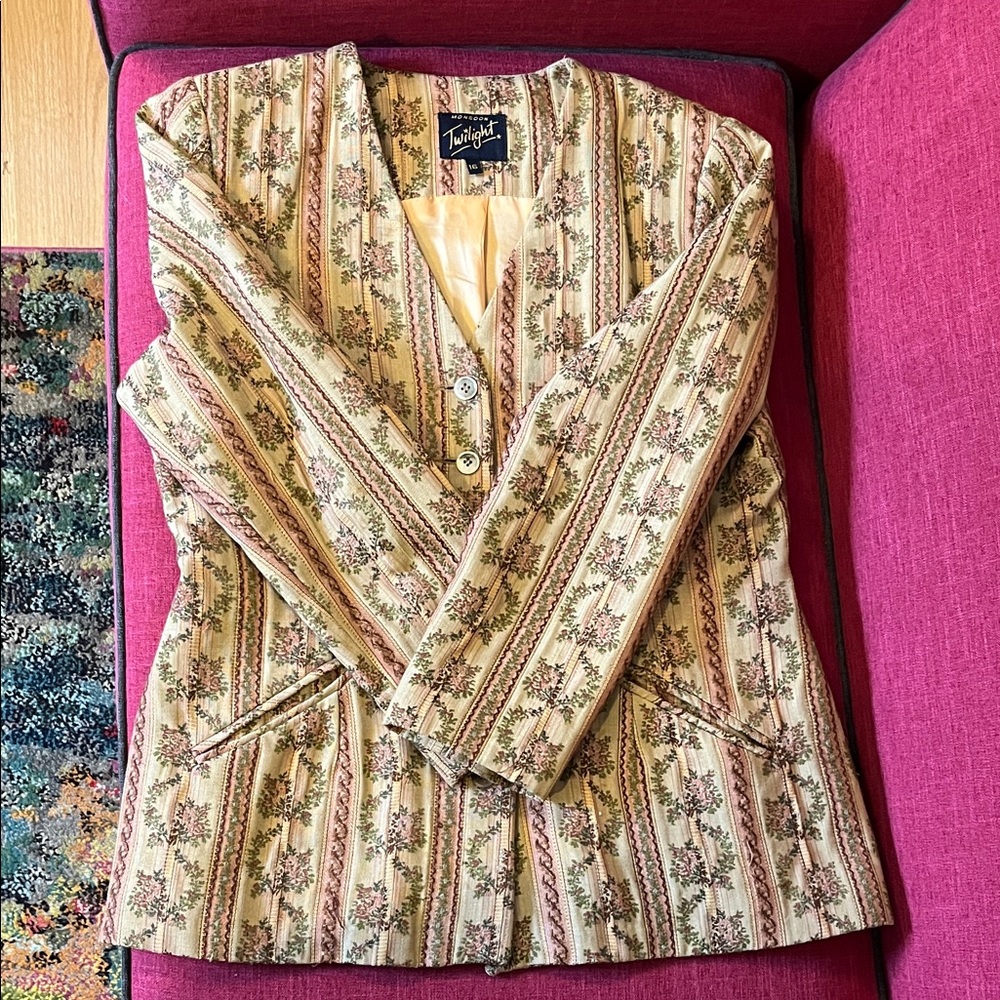 Women's Patterned Jacket - Cream and Brown